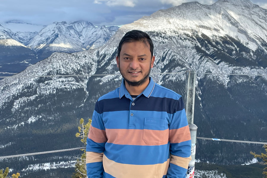 USask graduate Mir Md Saifur Rahman (MPA’24), who studied at JSGS, has encouraged his siblings to follow in his footsteps and enroll in the Master of Public Administration program. (Photo: submitted)