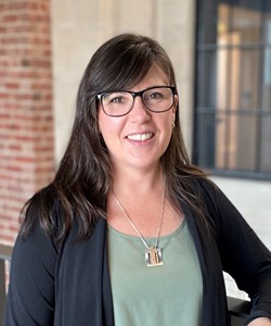 Picture of  Laura MacDonald